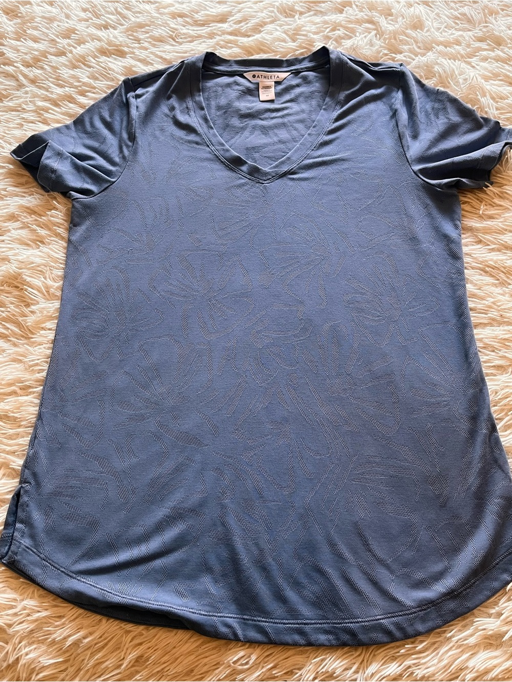 Athleta V-Neck Short Sleeve Tee Blue Women's M Workout Active Jacquard Fabric